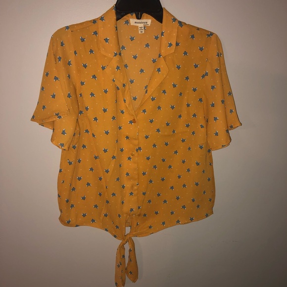 Monteau Tops - Vintage looking Fox Tie at waist Top - Size M